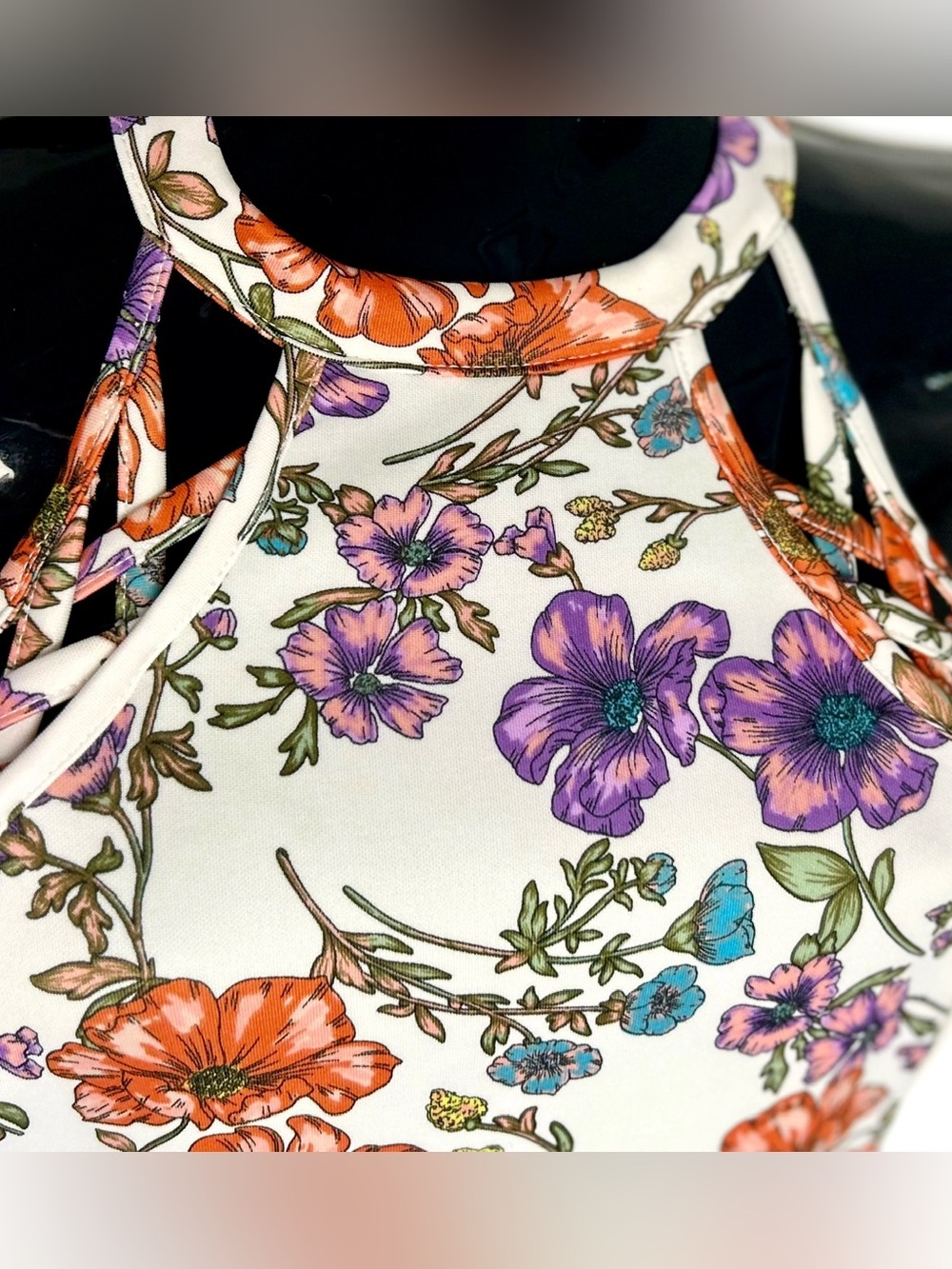 *NWOT 🌸Colorful Floral Halter Dress with Beautiful Purple, Blue & Orange Flowers - Picture 11 of 12